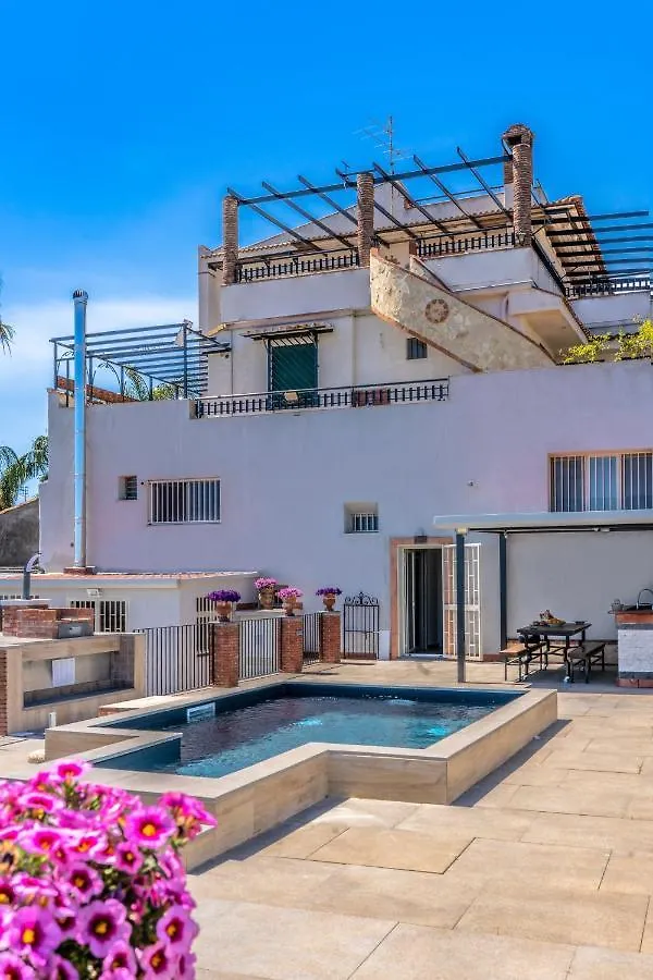 Casa Zu' Saru Villa Giarre Italy